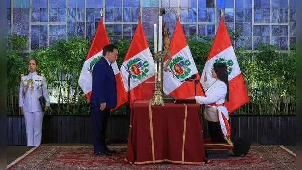 Denisse Miralles es la nueva presidenta del Consejo de Ministros en medio de cambios y declinación de Hernando de Soto