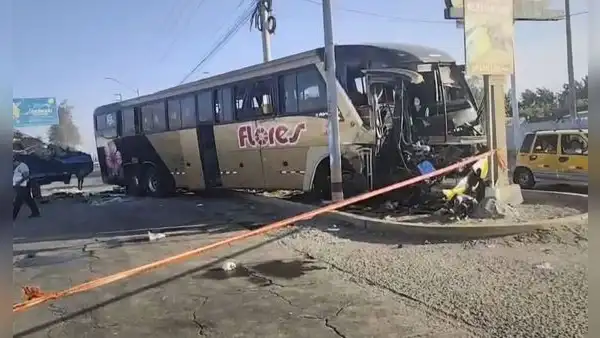 Triple choque en la Panamericana Sur: mueren suboficial PNP y pasajero de bus interprovincial en Ica