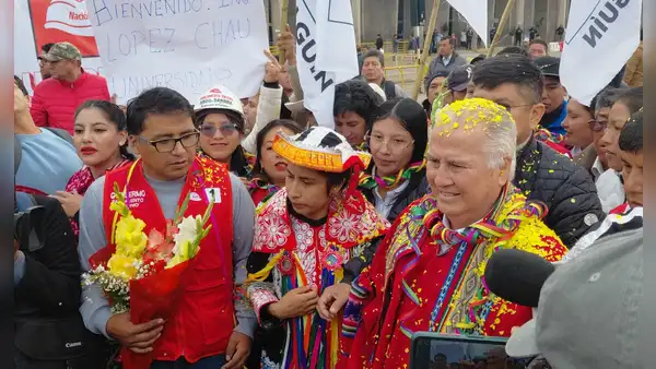 López Chau pide al presidente Balcázar y su gabinete que viajen a Cusco por problema de Camisea