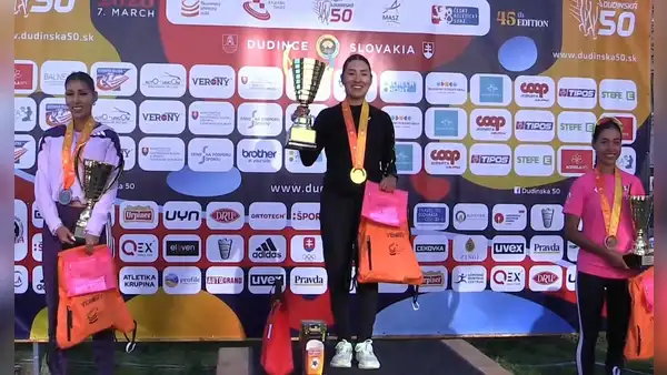 Perú conquista Eslovaquia: Evelyn Inga y Kimberly García logran el primer y segundo lugar en los 21 km de marcha de Dudinská 50