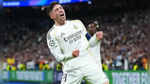 Real Madrid no tuvo piedad del Manchester City: con hat trick de Valverde, goleó 3-0 por octavos de final de la Champions League