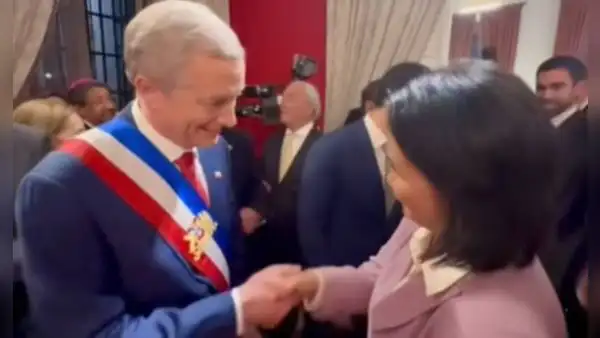 Keiko Fujimori asiste a toma de mando de Kast como estrategia de mostrarse como derecha populista