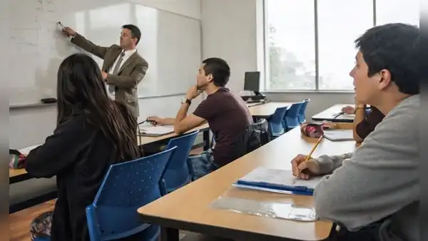 Colegios tendrán más profesores: Minedu destina millonaria inversión para crear más de 1.400 plazas docentes
