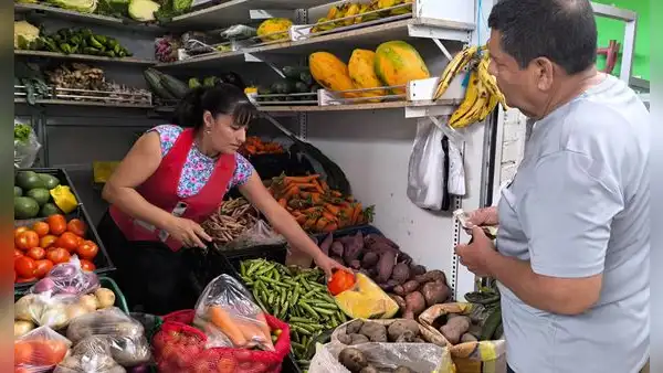 Precios en mercados HOY 13 de marzo: pollo, papa, limón, cebolla, huevos, arroz y otros de canasta básica en Perú