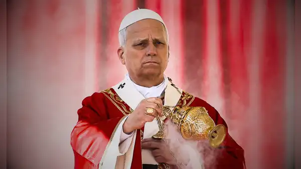 Papa León XIV exige deponer las armas en misa del Domingo de Ramos: "Dios no escucha la oración de quienes hacen la guerra"