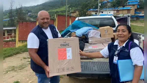 Transparencia y compromiso en la jornada electoral: todas las mesas instaladas en Lambayeque