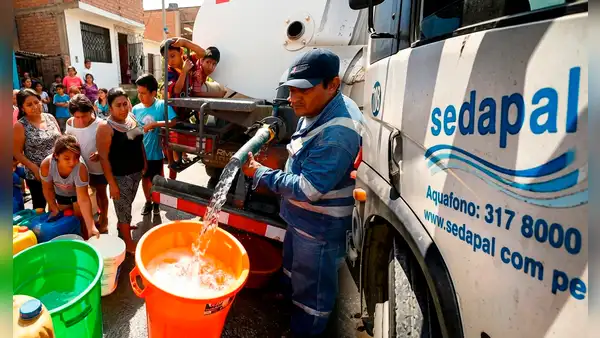 Gobierno transfiere más de S/34.7 millones a Sedapal para garantizar agua potable gratuita en zonas de Lima y Callao