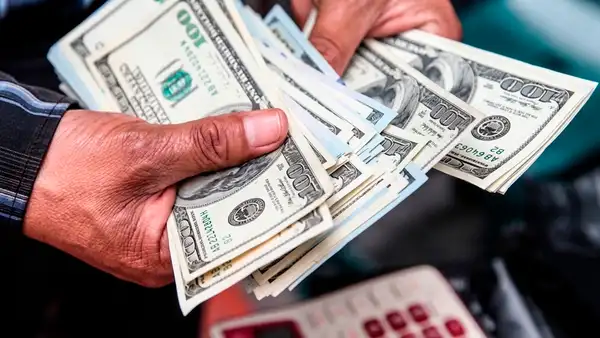Precio del dólar en Perú: tipo de cambio ABRE en S/3,465 HOY 24 de abril del 2026, según Bloomberg