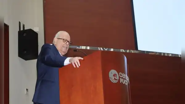 Julio Velarde afirma que el Perú está cada vez peor: "Es casi una vergüenza la situación de carencia por el ingreso per cápita"