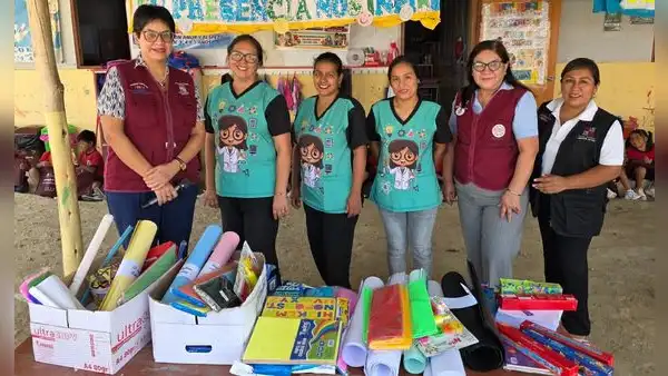 Corte Superior de Piura entrega útiles escolares a niños de Cumbibira Norte