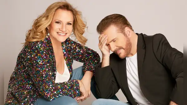 Pimpinela sorprende con saludo a peruanos antes de su show en Lima: “Celebraremos juntos el Día de las madres con nuestro nuevo concierto”
