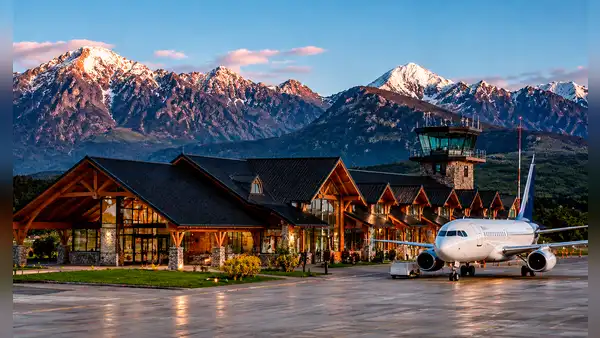 El aeropuerto cerca de los Andes que un país de América Latina modernizó por casi US$3 millones en 2026: parece una gran cabaña