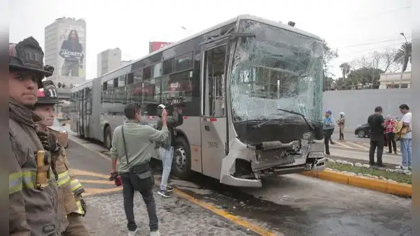 Choferes del Metropolitano alertan riesgo de accidentes por "exceso de trabajo": "Transportamos vidas, no objetos"