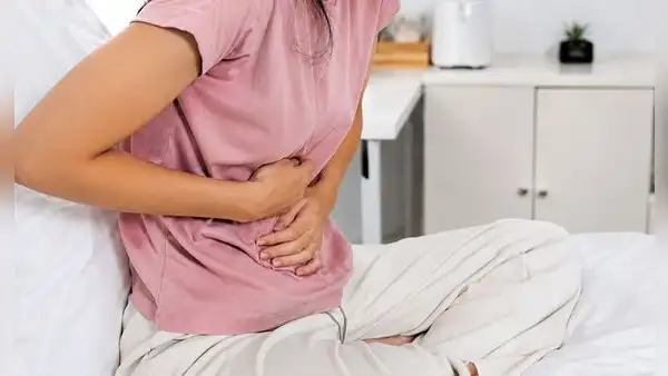 ¿Dolor abdominal frecuente? Alertan aumento de enfermedad inflamatoria intestinal en jóvenes de 20 a 40 años