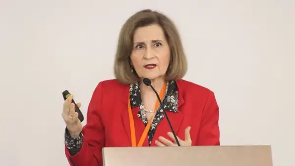 Luz Pacheco renuncia a la presidencia del Tribunal Constitucional antes de culminar su mandato