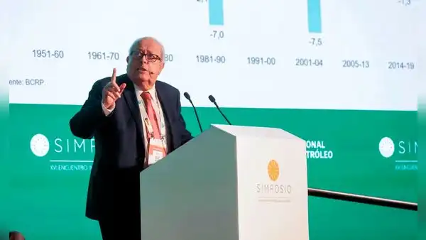 Julio Velarde advierte que recuperar la confianza atraerá más inversiones: “Estamos en uno de los mejores momentos de los últimos 75 años”