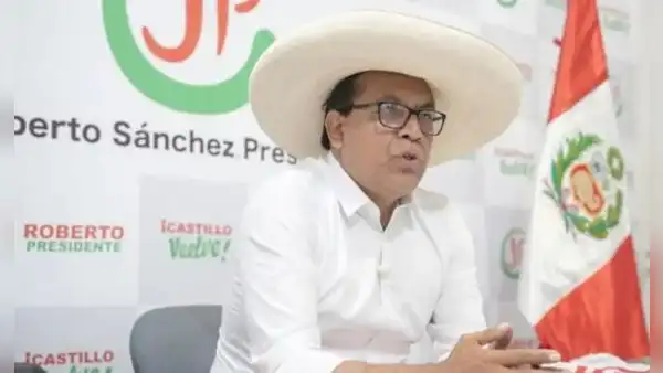 Roberto Sánchez promete gas, obras y reformas en Cusco
