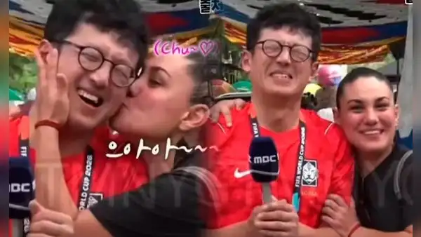 Mundial 2026: periodista coreano que es sorprendido por una fanática mexicana en plena transmisión se vuelve viral