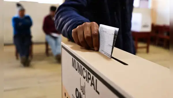 Congreso cambia reglas electorales para las ERM 2026 y beneficia a partidos que no alcanzaron mínimo de candidatos