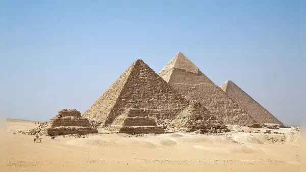 Unas tumbas de 5.000 años de antigüedad guardarían los secretos del origen de las pirámides de Giza