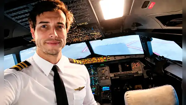Piloto abandona avión en pleno vuelo y deja el aterrizaje en manos de su estudiante de 22 años: “Ya sabes qué hacer"