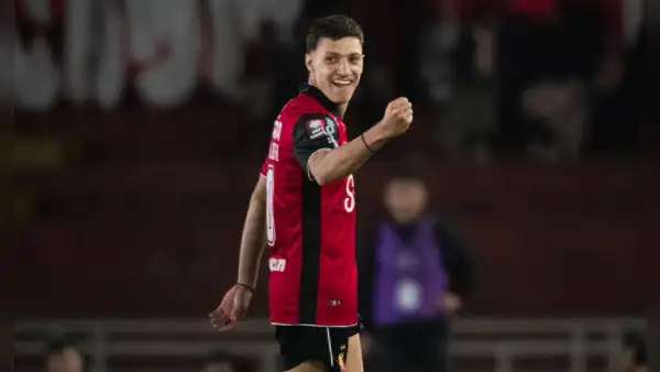 Melgar sigue imbatible en el Torneo Clausura de la Liga 1: derrotó 2-1 a Sporting Cristal en Arequipa