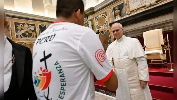 Buscan voluntarios para visita del Papa León XIV a Perú: requisitos, funciones y cómo participar