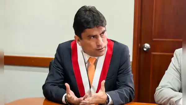 Carlos Zegarra, diputado de Fuerza Popular, recibió aporte de sentenciado por manejo de dinero ilícito