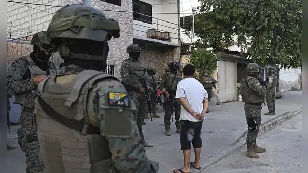 Ecuador anuncia operaciones militares con Colombia y Estados Unidos para combatir el narcotráfico en la frontera