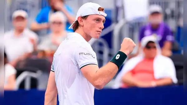 ¡Triunfo peruano! Ignacio Buse venció 3-2 a Marcos Giron y clasificó a la segunda ronda del US Open 2026