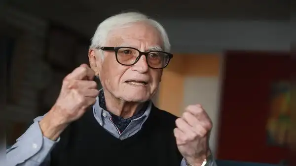 Héctor Béjar: “Yo soy un sobreviviente, yo no merecía estar vivo. Yo debí morir hace muchos años”