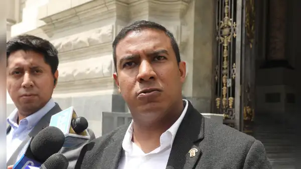 Juntos por el Perú sobre pedido de facultades de Fujimori: “Es un intento encubierto de disolver la Cámara de Diputados”