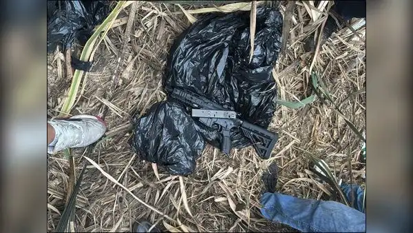 Este es el fusil R-15 empleado en el cuádruple asesinato de Trujillo