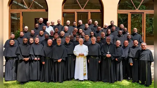Esta orden religiosa tiene presencia en más de 40 países, surgió en la Edad Media y tiene entre sus miembros al papa León XIV