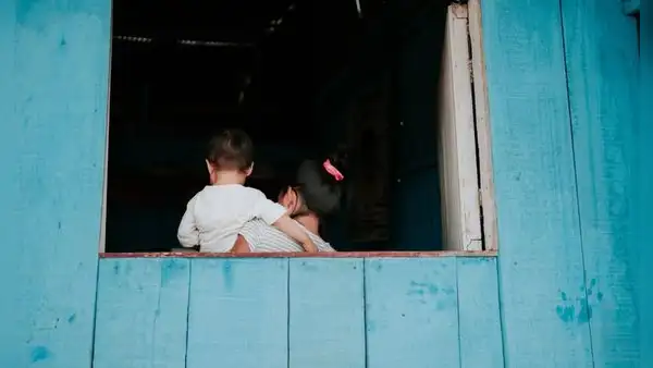 Amazonía concentra las cifras más altas de embarazos en niñas y adolescentes: Loreto y Ucayali triplican el promedio nacional