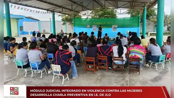 Corte de Lambayeque brinda charla preventiva sobre violencia a padres de familia en JLO
