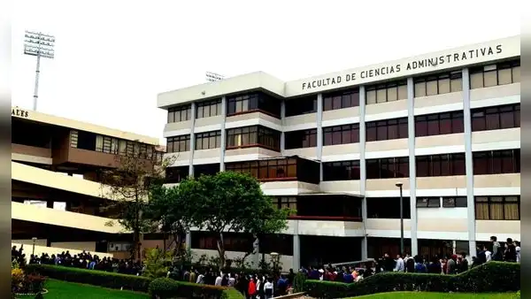 Tensión en San Marcos: piden destituir a decano de Ciencias Administrativas y caso será visto por otra facultad