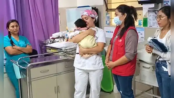 Enfermera busca adoptar a bebé abandonado en hospital de SJL, pero observaron su solicitud por ser soltera