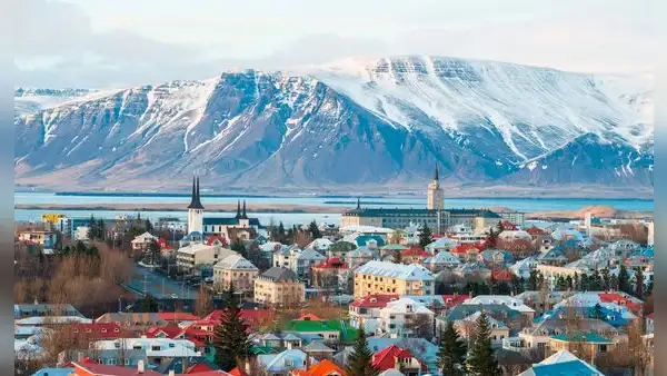 Buscan voluntarios para vivir gratis en Islandia con tres comidas diarias y dos días libres a cambio de ayudar 32 horas por semana