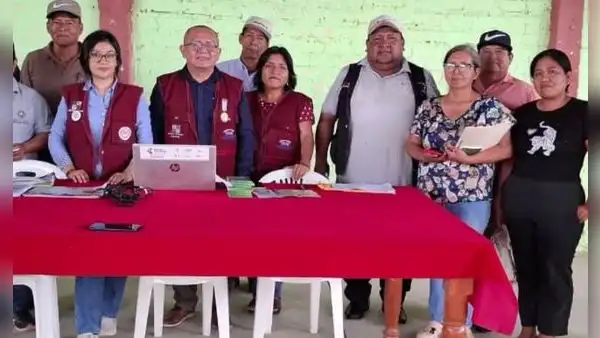 Piura: pobladores de Tejedores reciben orientación sobre servicios de los Juzgados de Paz Letrados