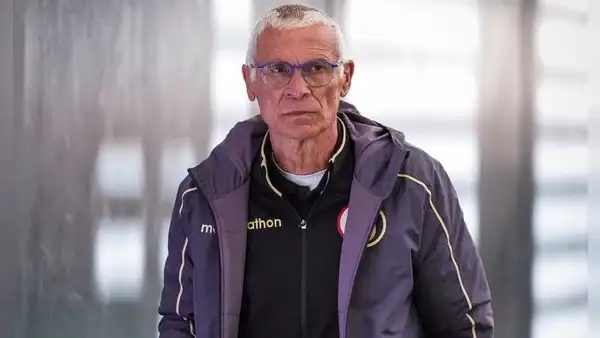 Universitario le pone fin al ciclo de Héctor Cúper: el argentino deja el club en el tramo final del Torneo Clausura