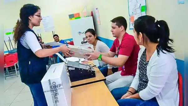 ONPE concluye la entrega del material electoral en Lima y Callao a un día de las elecciones regionales y municipales