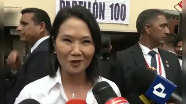 Keiko Fujimori llama a votar por autoridades que trabajen “en conjunto con el Gobierno central”