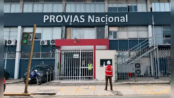 Contraloría advierte demoras en plan millonario para proteger carreteras ante El Niño 2026-2027