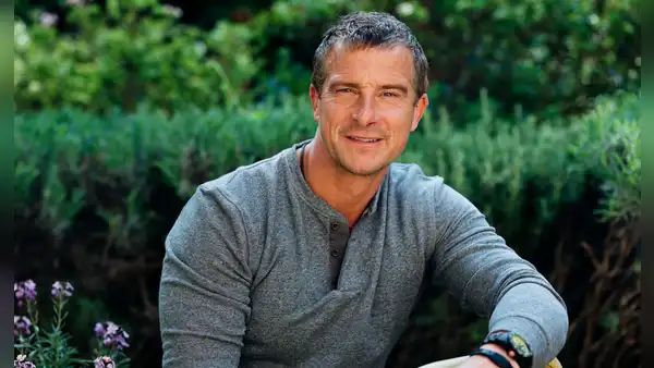 En 2001, Bear Grylls le compró a su esposa una isla en Gales y una casa flotante por menos de US$ 300.000: “Nos costó menos que un departamento”