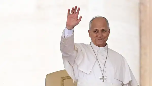 El papa León XIV será hospitalizado este martes en el Gemelli de Roma para operarse del nódulo pulmonar