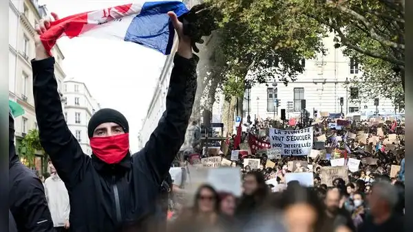 Las protestas estudiantiles crecen en Francia y la CGT convoca una huelga general por salarios y más inversión pública