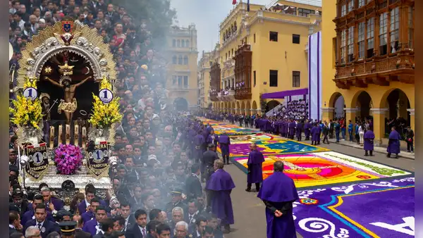 Plaza Mayor de Lima lucirá alfombras florales por segundo recorrido del Señor de los Milagros este 18 de octubre