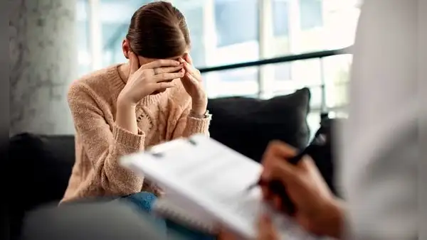 Solo 21 psicólogos por cada 100.000 peruanos: pacientes esperan hasta tres meses por atención psicológica que puede agravar la depresión