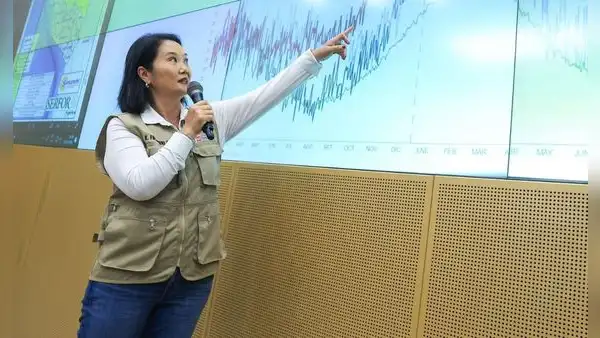 ''Evacúen sus casas desde ya'': Keiko Fujimori pide a población que vive cerca a ríos que ''alisten su mochila'' ante El Niño